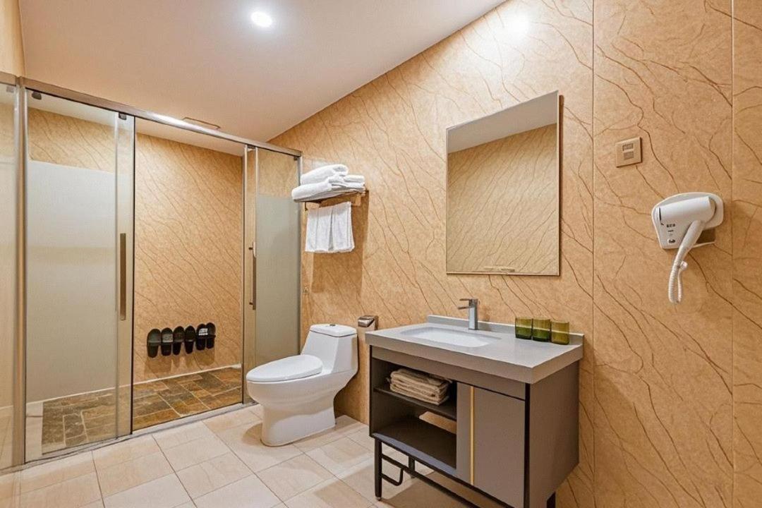 Qiqiaowu Daxing Airport Line Caoqiao Subway Station Branch Khách sạn
